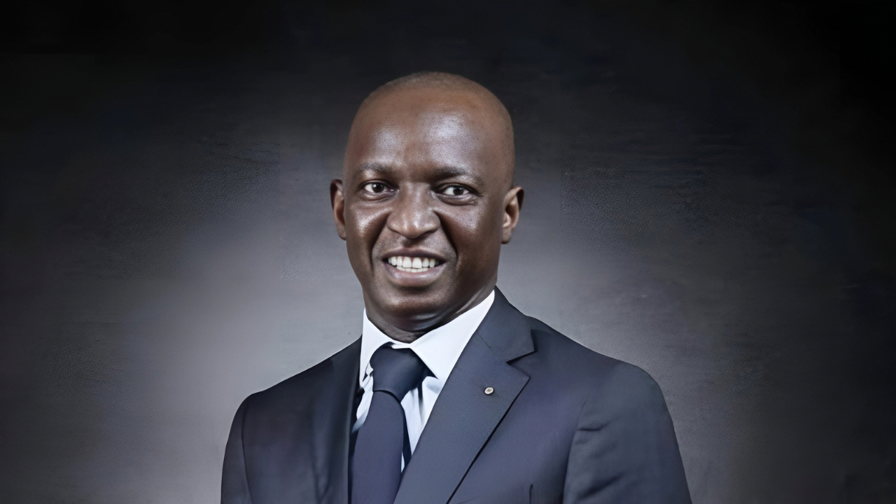 Amadou M BA Ministre