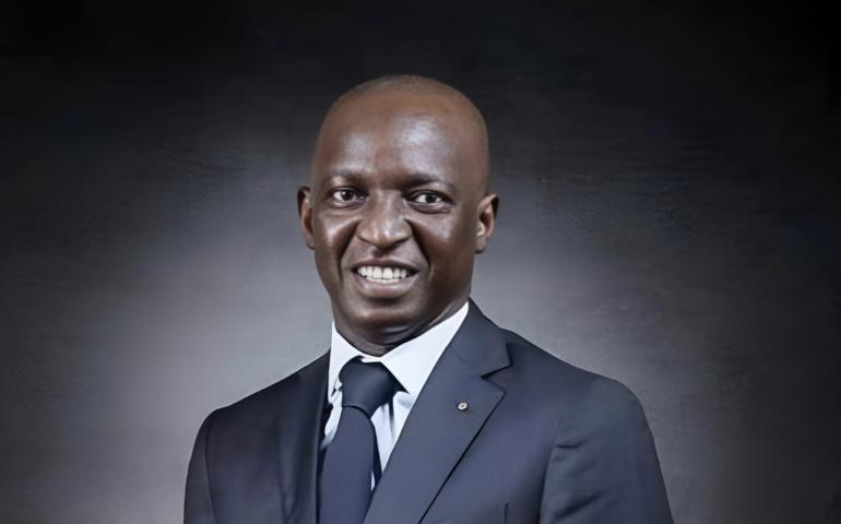 Amadou M BA Ministre